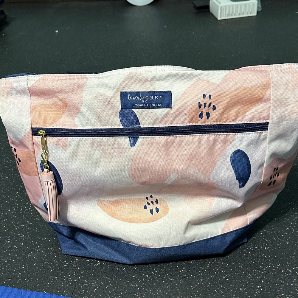 Logan & Lenora tote bag